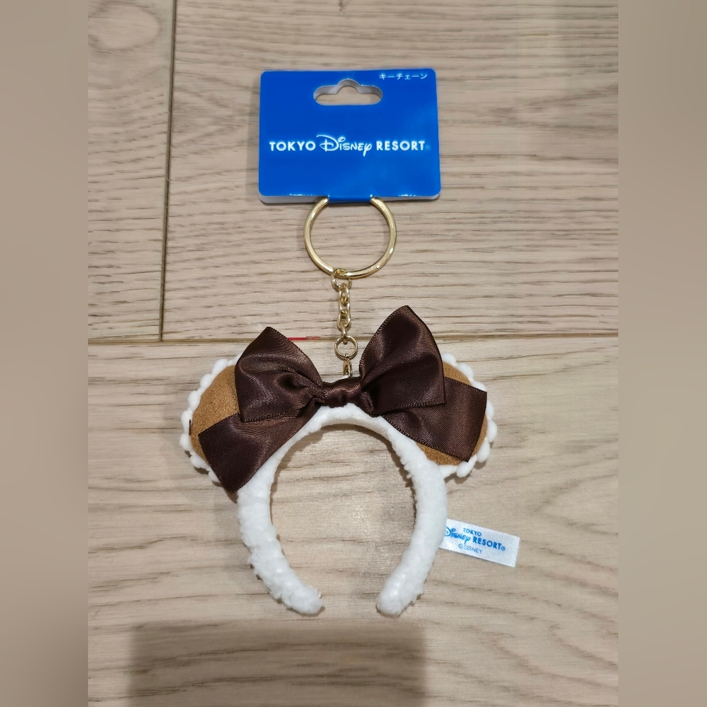 New Tokyo Disney Resort Brown and White Minnie Ears Keychain